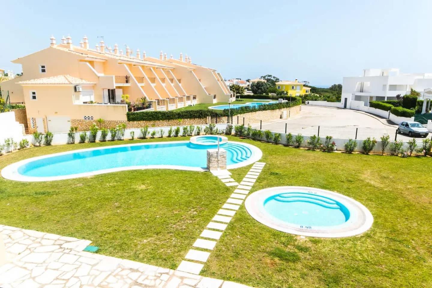 Ferienhaus Filipa Iii - Beachfront With Jacuzzi *